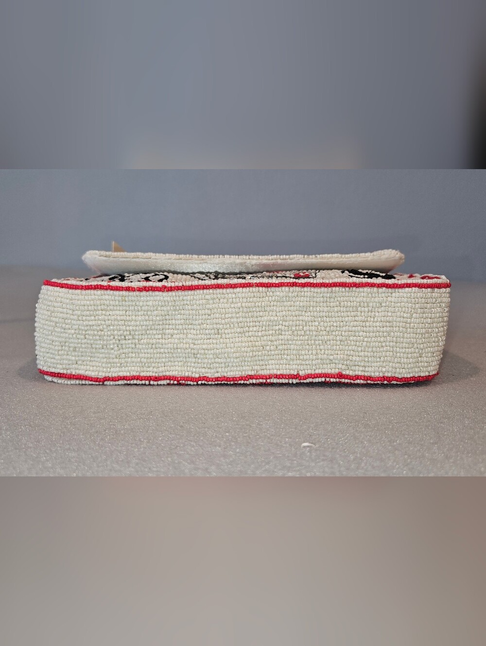 Viral Sol & Mer "Feelin' Lucky" White Beaded Shoulder Bag NWT Aces & Dice - Picture 10 of 14